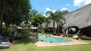 Adventure Lodge Victoria Falls Exterior photo